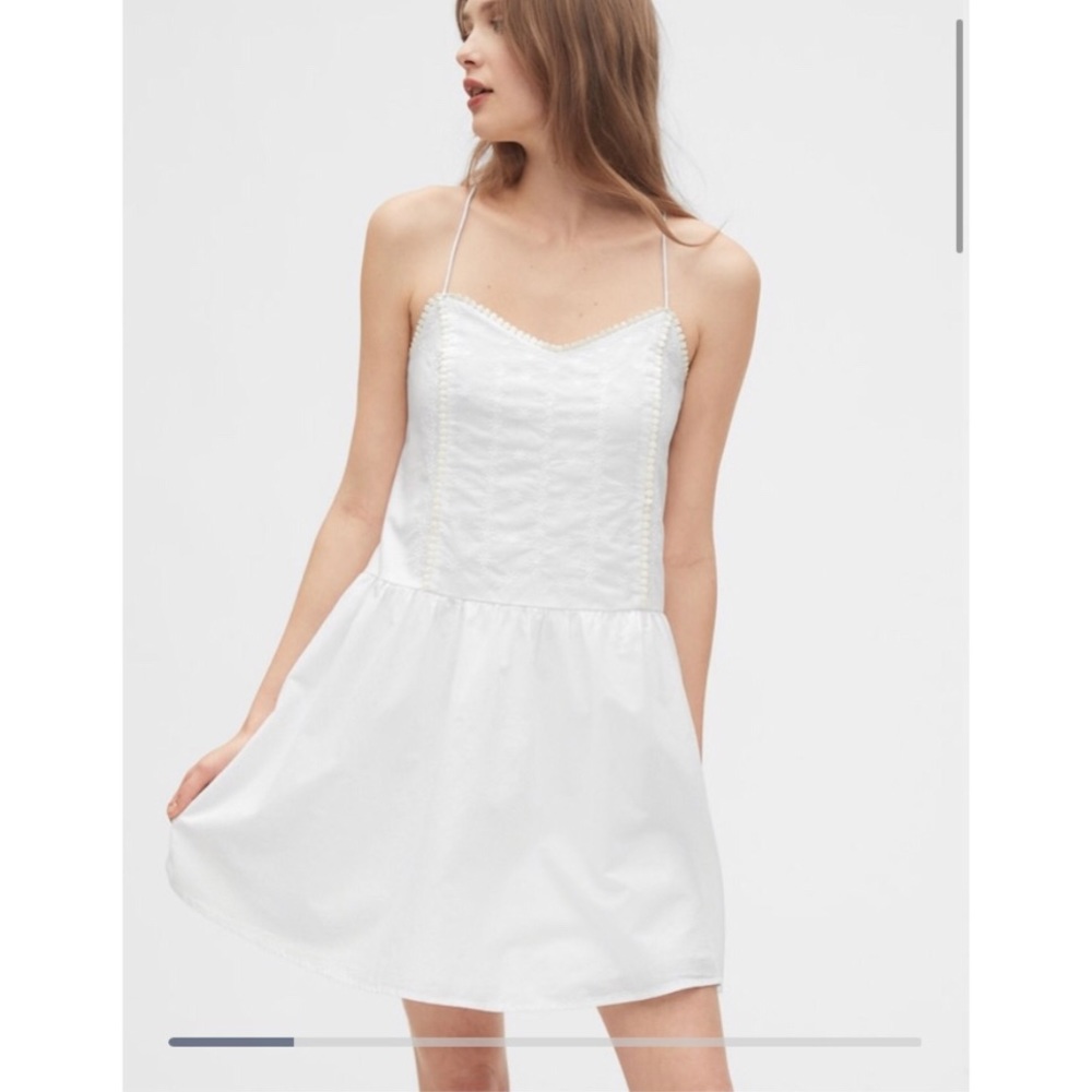 Gap White Crossback Embroidred Dress